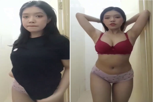 Em xinh khoa quần lót đáng yêu